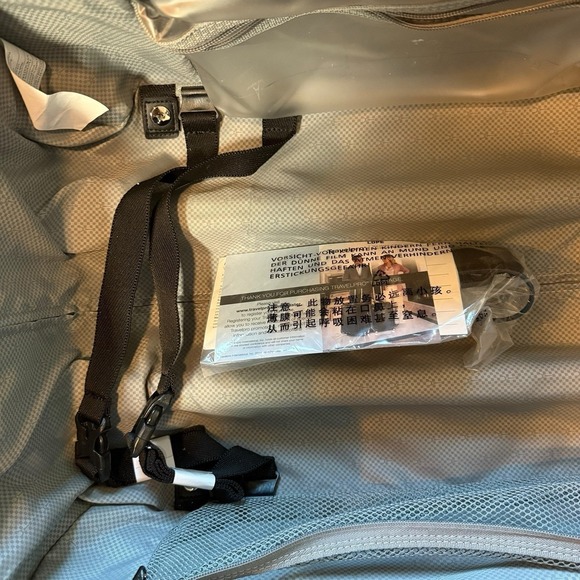 Travelpro Luggage Black 4 Wheels Powerscope Leather Handle Canvas Carry On Bag - Picture 15 of 16